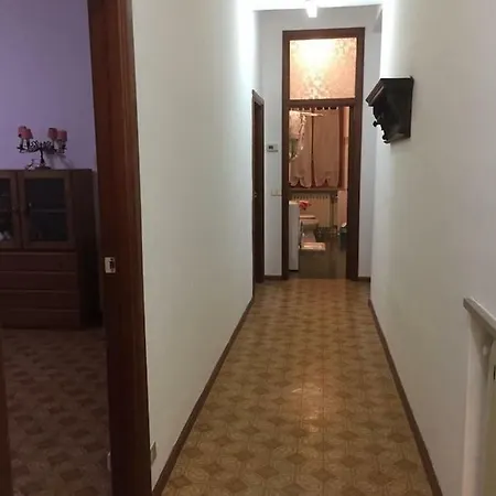 Roma Διαμέρισμα